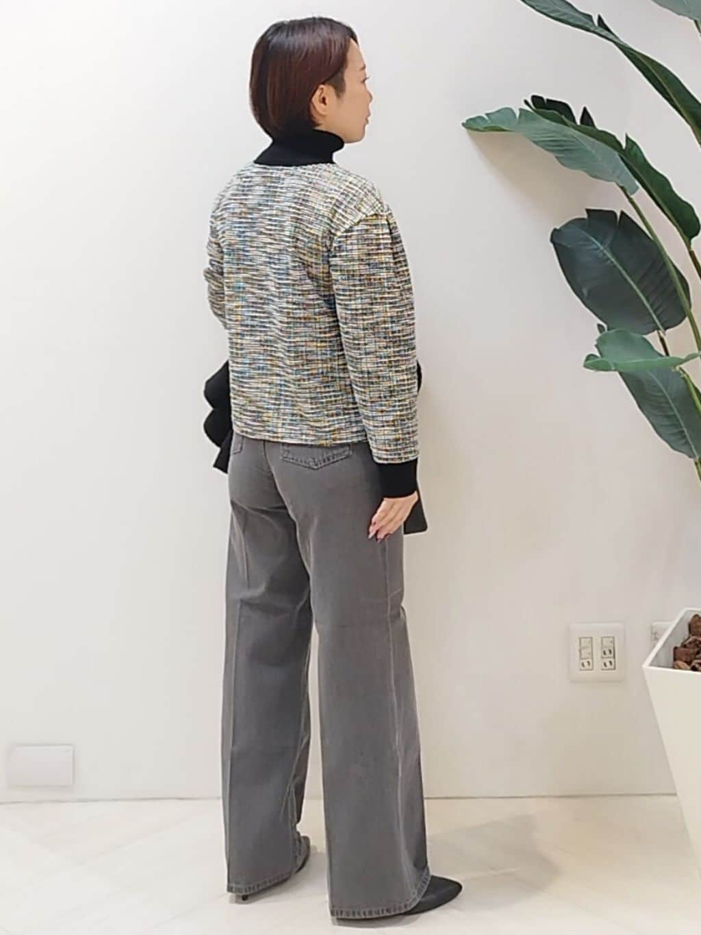 s u g iさんの「UNTITLED｜【手洗い可／日本製／ジャージ素材／セットアップ可】ラメ意匠素材トップス」を使ったコーディネート