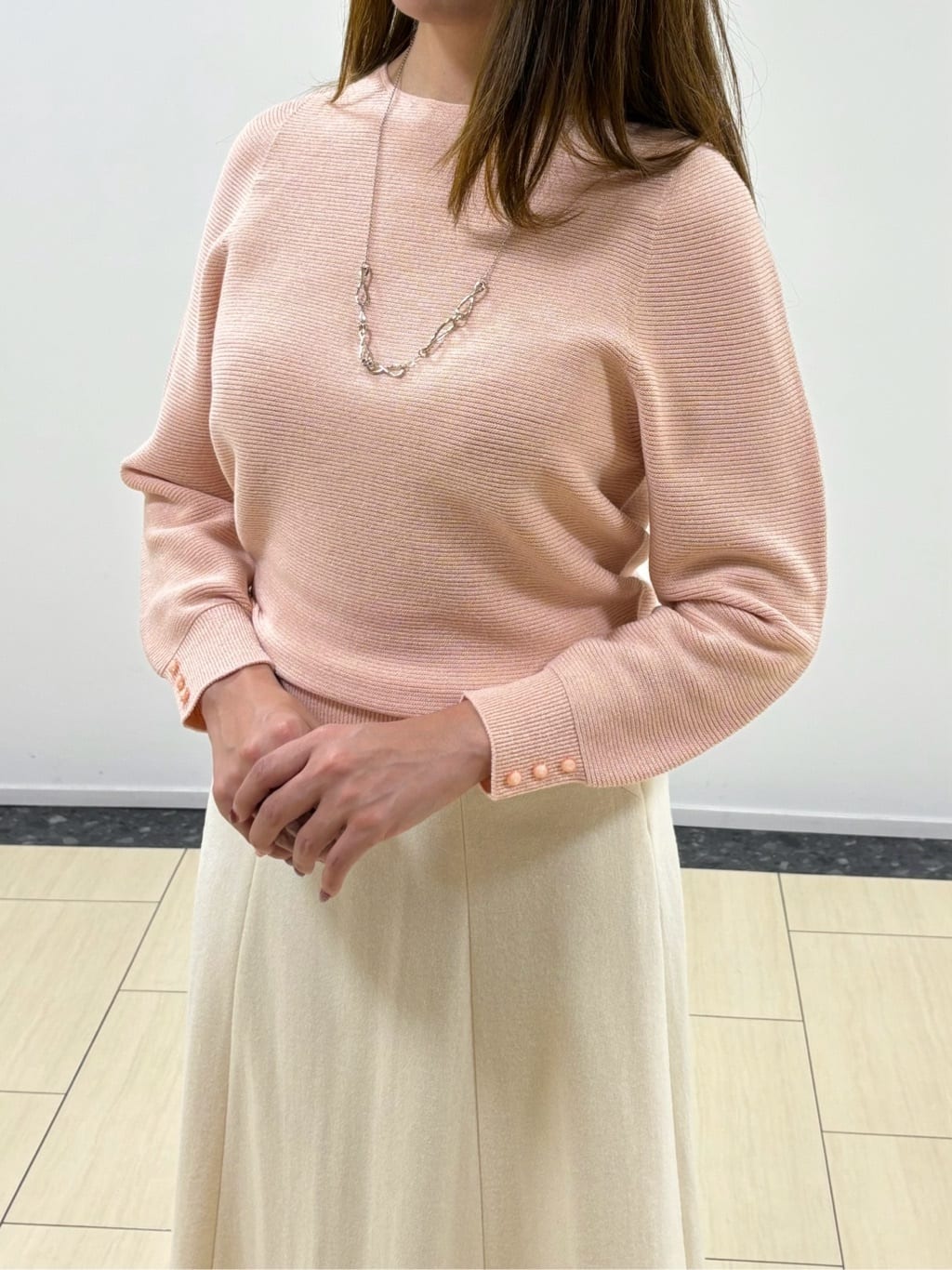 Annaさんの「COUP DE CHANCE｜【日本製】ラメ混ツイードフレアスカート」を使ったコーディネート