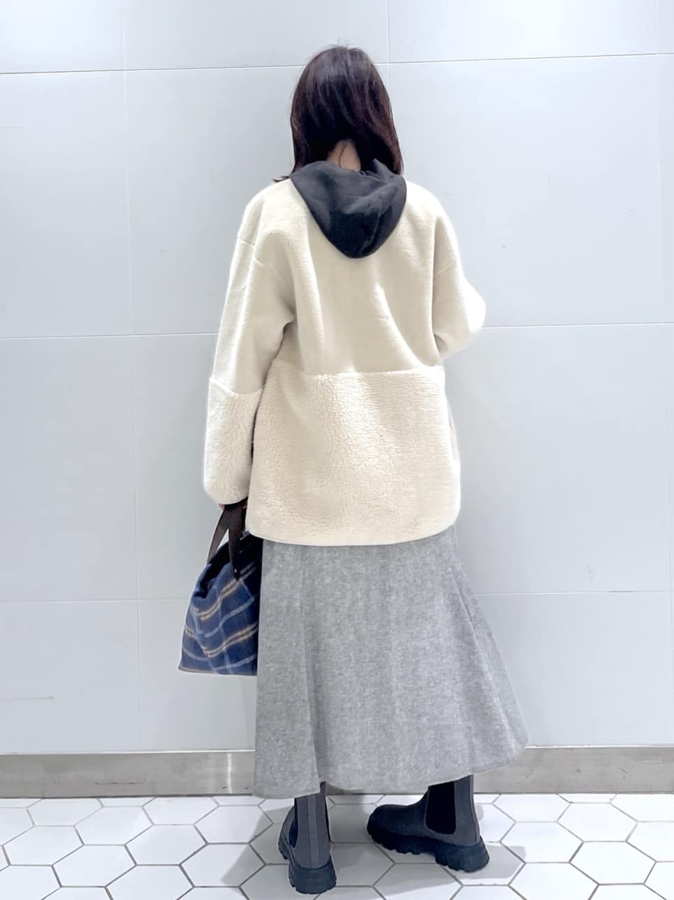 Makinoさんの「Dessin｜【2WAY】フェイクムートンコート」を使ったコーディネート