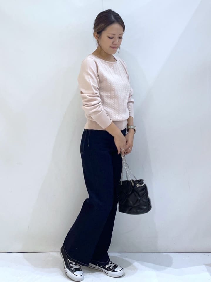 manaさんの「OPAQUE.CLIP｜《丈が選べる》ストレートデニムパンツ【洗濯機洗い可】」を使ったコーディネート