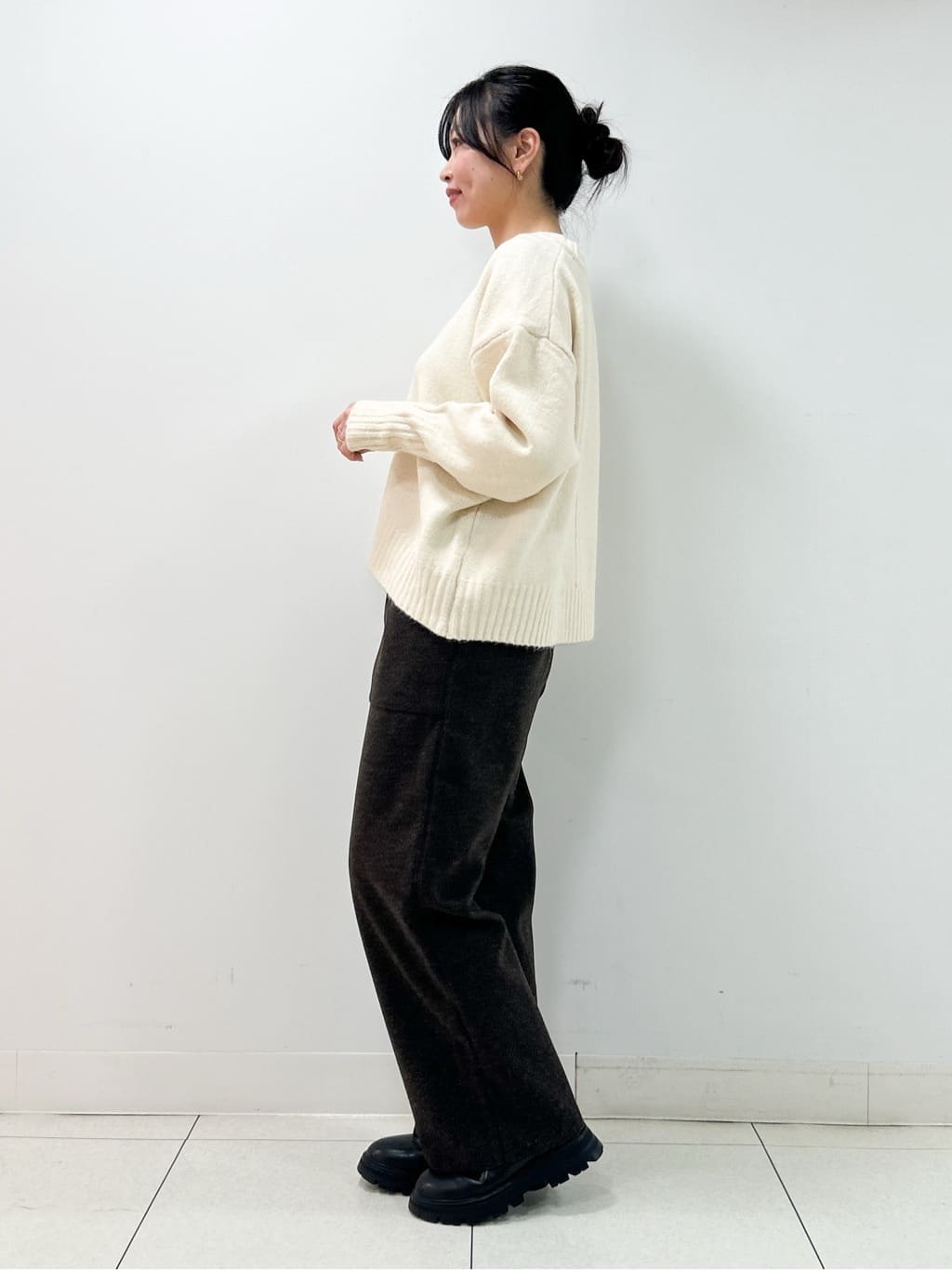 Kaiさんの「Dessin｜【洗える】クルーネックワイドニット」を使ったコーディネート