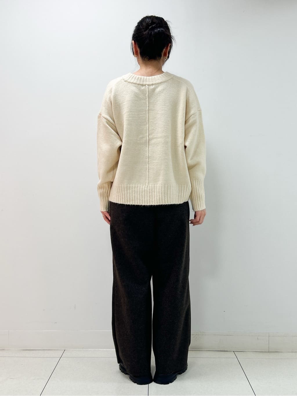 Kaiさんの「Dessin｜【洗える】クルーネックワイドニット」を使ったコーディネート