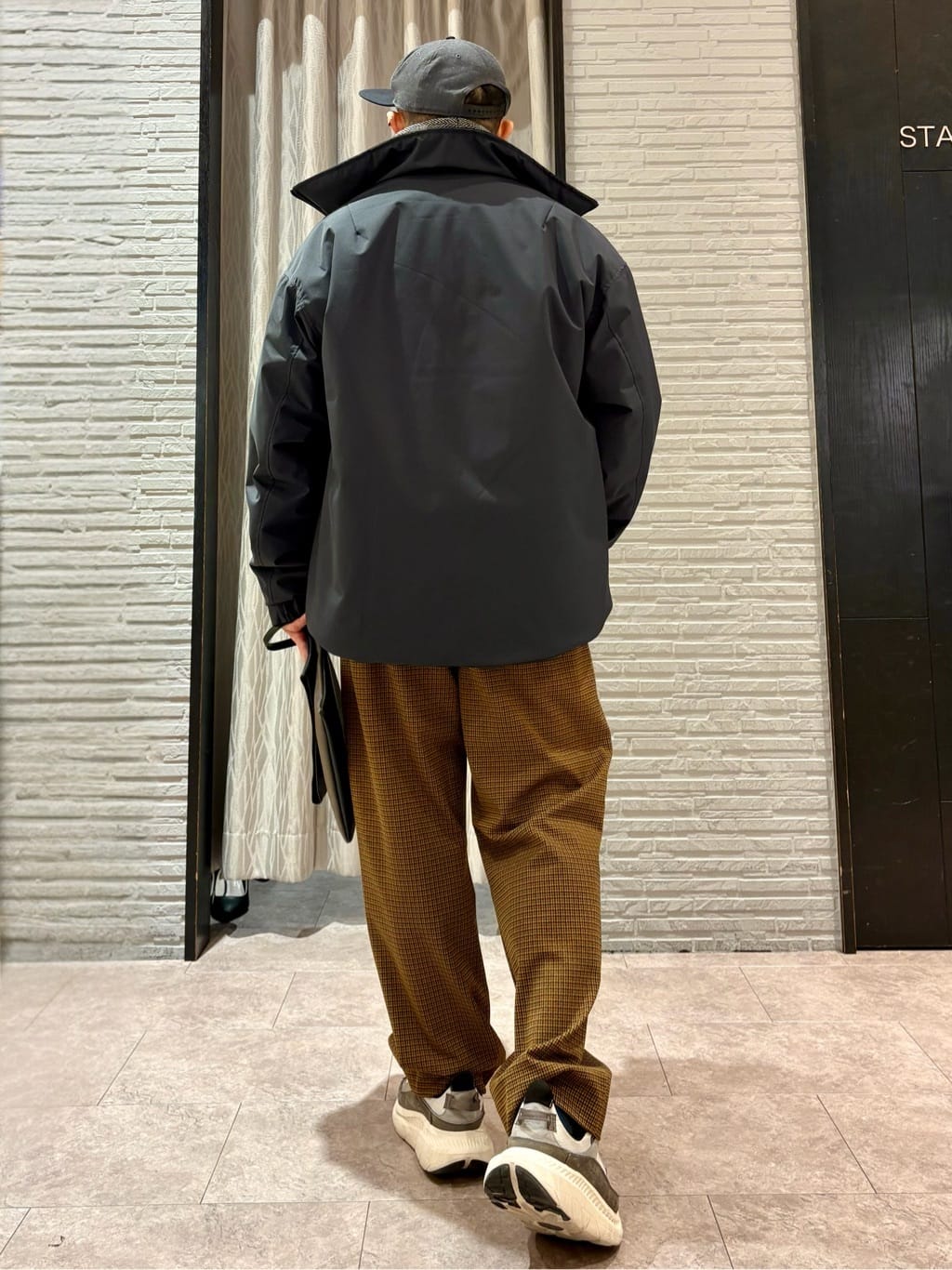 Pーyamaさんの「THE SHOP TK｜【ふんわり心地いい肌触り】　ダイヤ柄シャギーニット」を使ったコーディネート