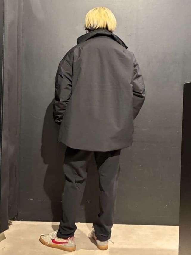 やまもとさんの「THE SHOP TK｜【大人の上品カジュアルを叶える】ハグするニット 洗濯機OK／6色展開」を使ったコーディネート