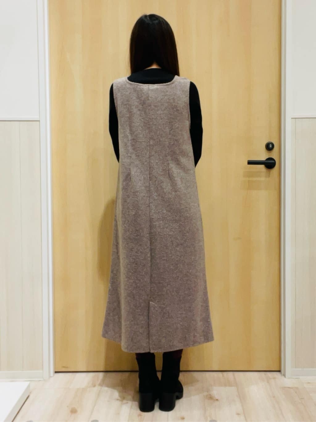 minamiさんの「SHOO･LA･RUE｜【絶妙なゆるピタ/洗濯機可】ちくちくしにくい リブハイネックやわらかニット」を使ったコーディネート