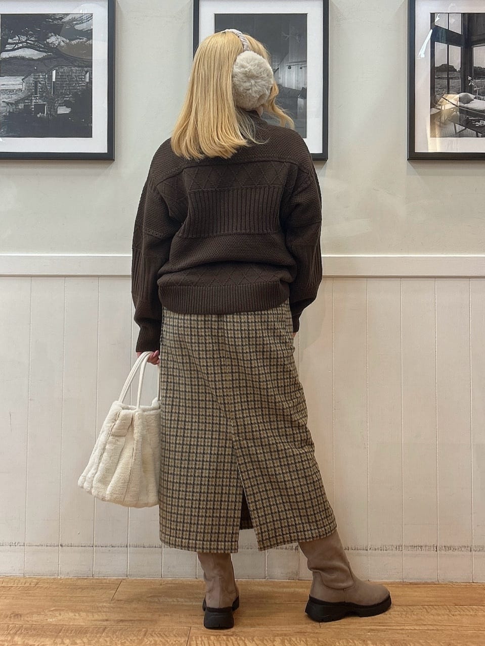 あんこさんの「SHOO･LA･RUE｜【S-LL/あったか】大人レディな着こなしに シャギーチェックスカート」を使ったコーディネート