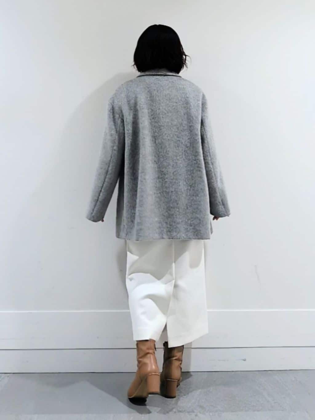 ミズタさんの「UNTITLED｜【ゆったり】アルパカ混シャギー カーディガン」を使ったコーディネート