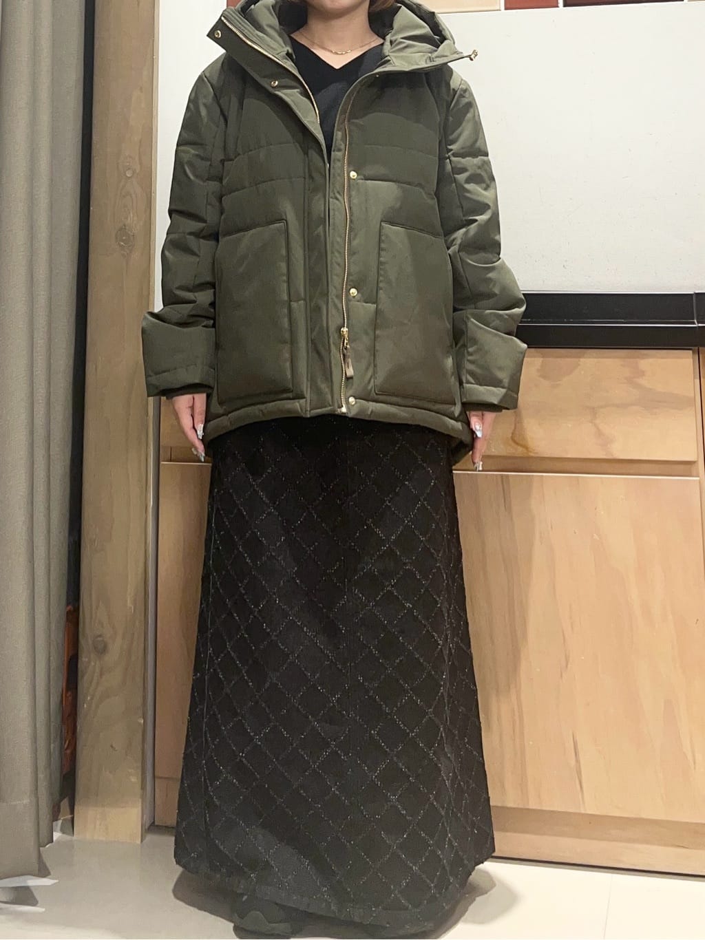 かのさんの「THE SHOP TK｜【すっきり見えシルエット】上品ふわもこ中綿ブルゾン」を使ったコーディネート