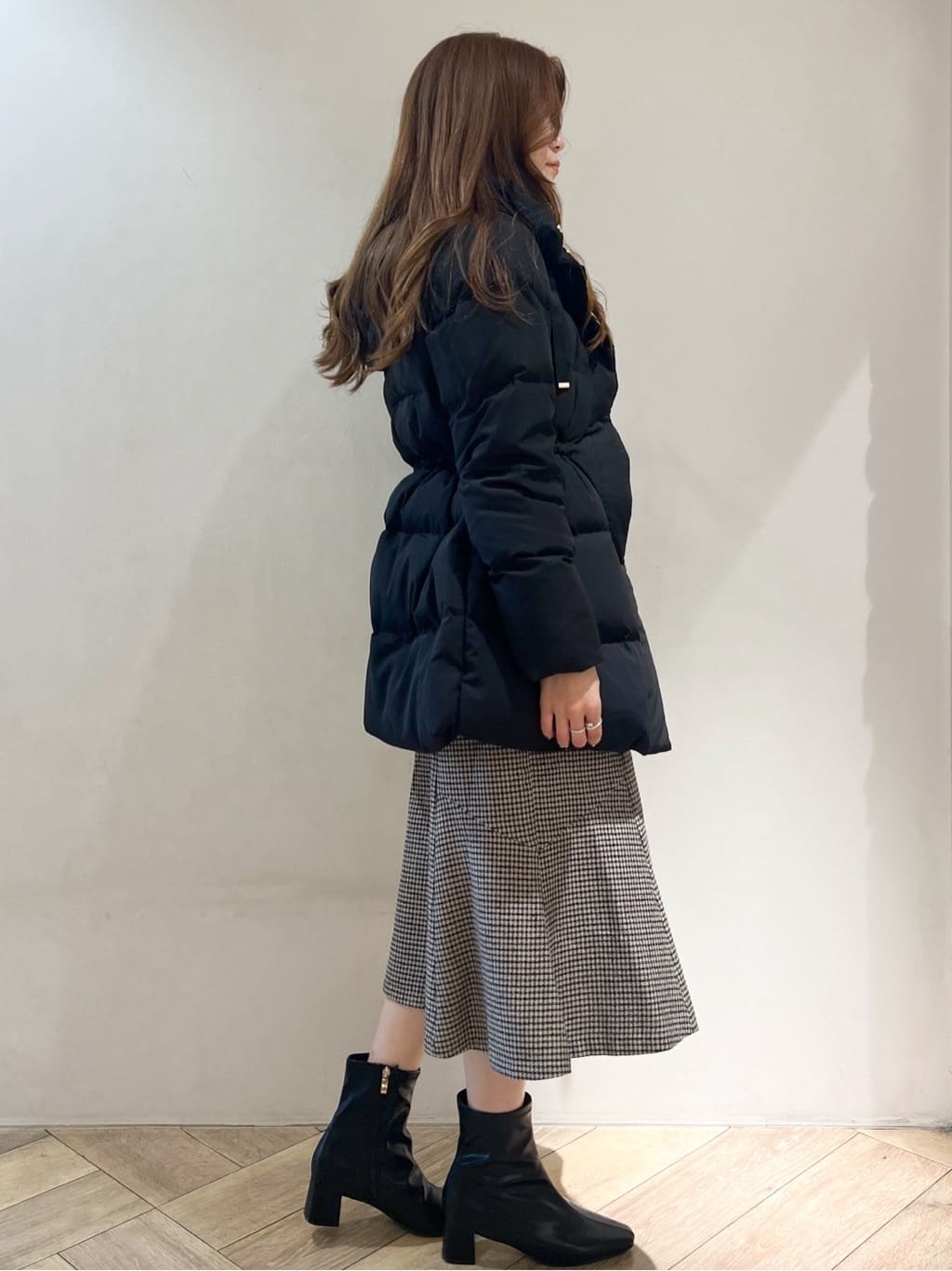 nanaさんの「index｜KAWADAダウンドロストミドルコート【撥水／洗濯機OK／2WAY／静電気防止裏地】《XS～3L》」を使ったコーディネート