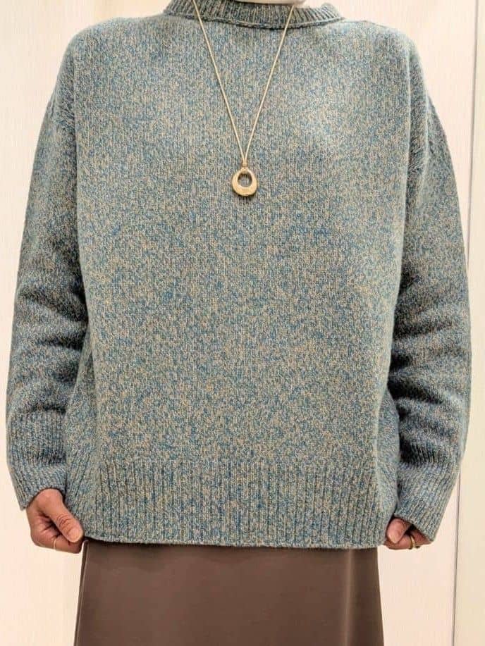 u-macoさんの「UNTITLED｜【ゆったり】三つ杢カラーニット」を使ったコーディネート