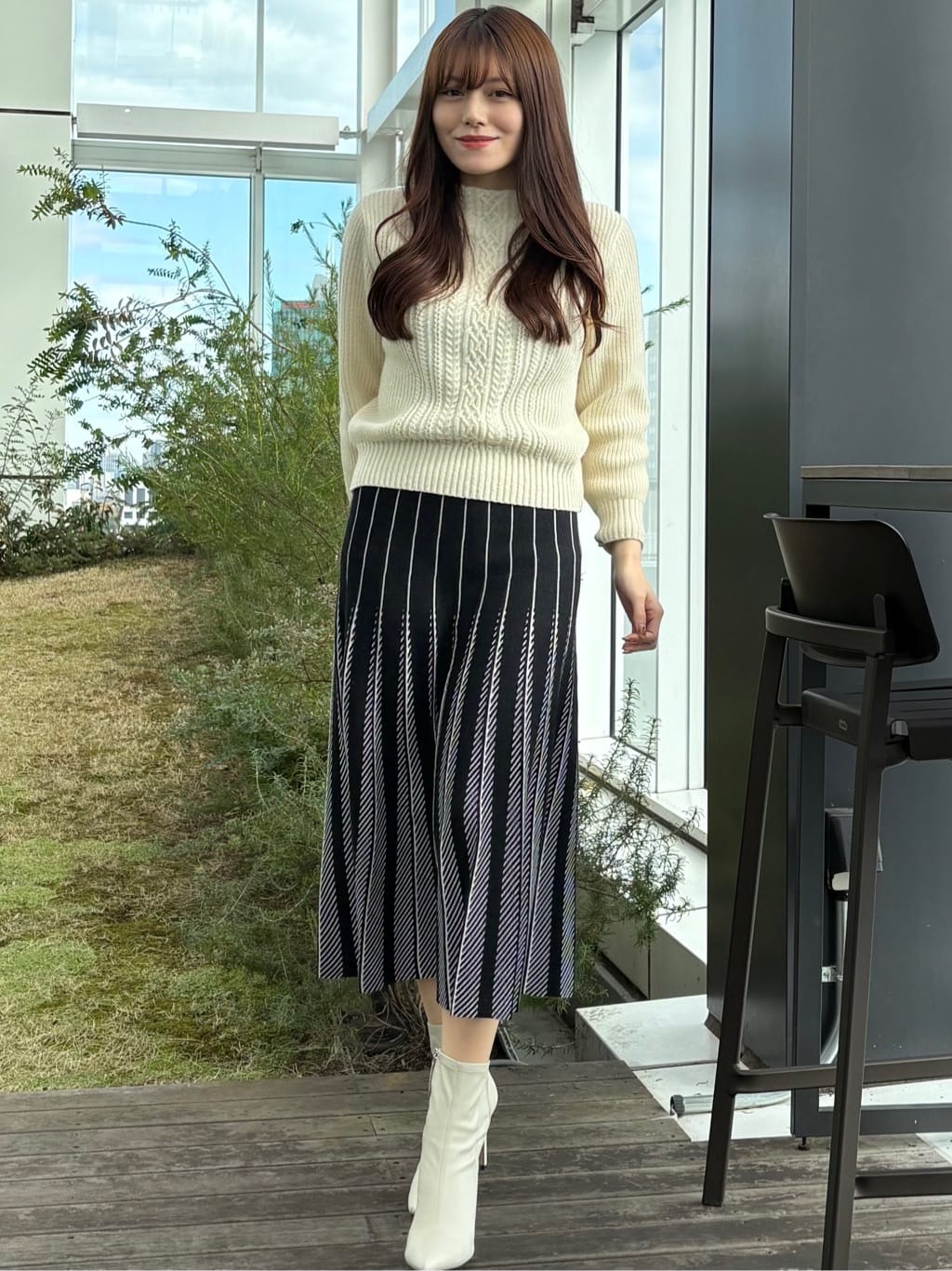 sayaさんの「COUP DE CHANCE｜【ミディ丈】ベルト付ダウンコート」を使ったコーディネート