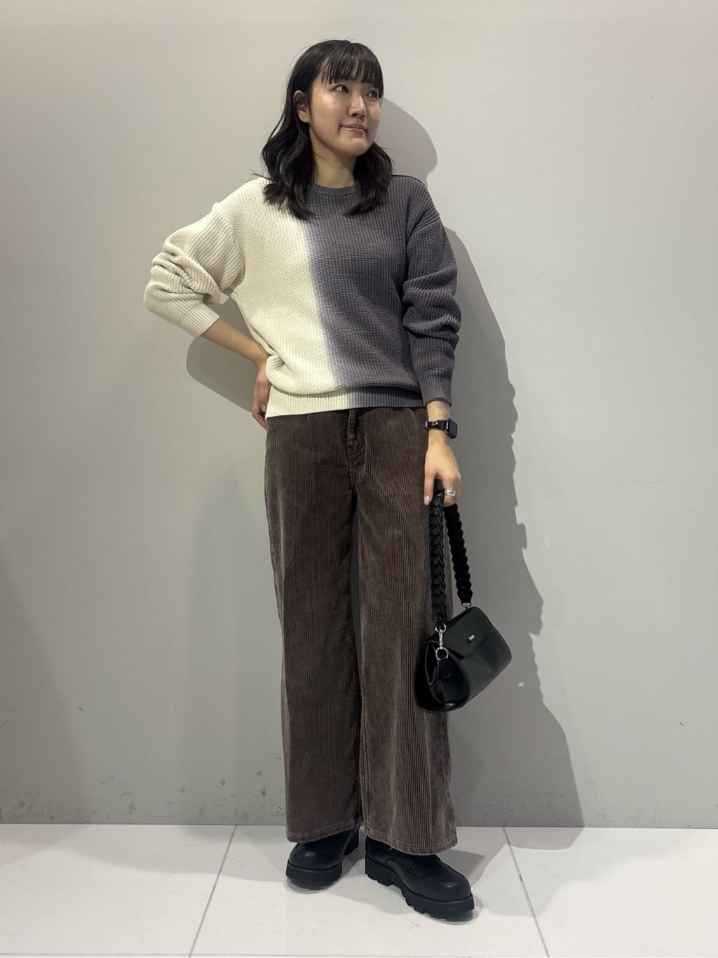 Akutagawaさんの「tk.TAKEO KIKUCHI｜グラデダイニットプルオーバー」を使ったコーディネート