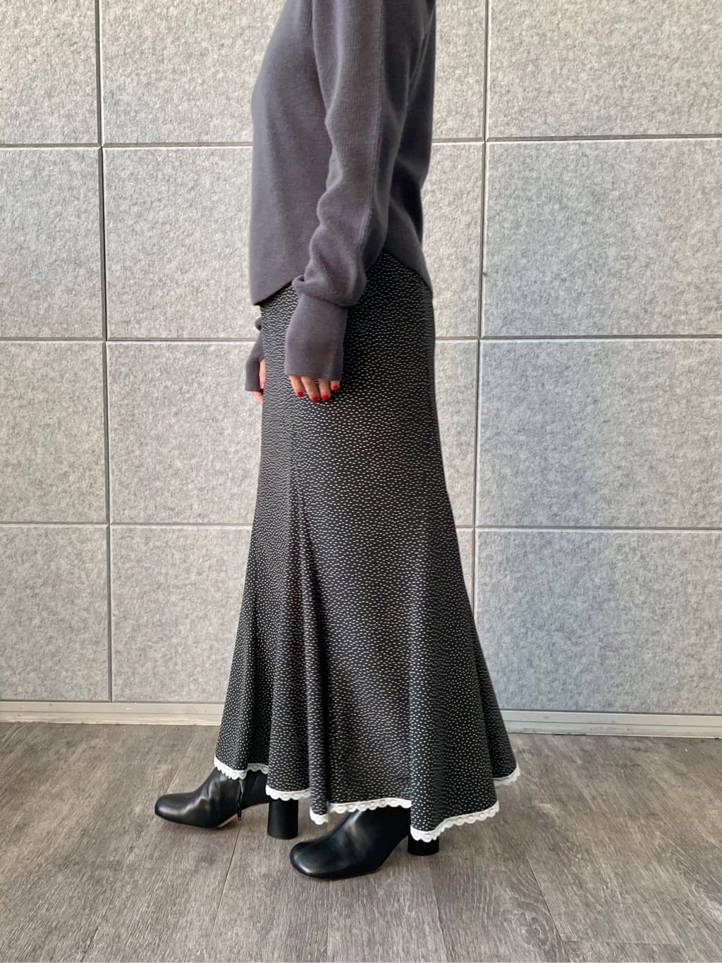 kanakoさんの「CODE A｜bold form knit pullover」を使ったコーディネート