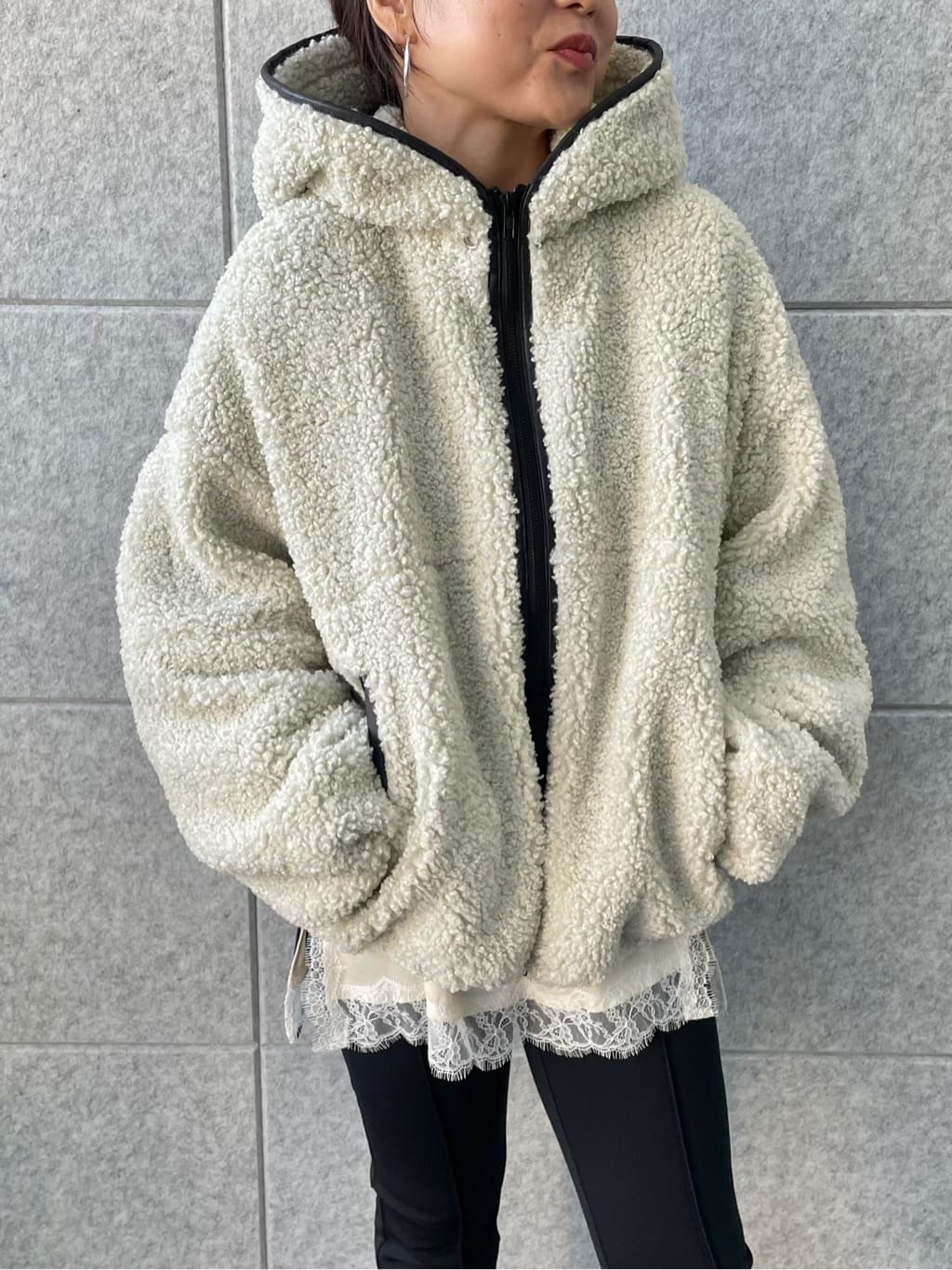 kanakoさんの「CODE A｜boa hoodie blouson」を使ったコーディネート