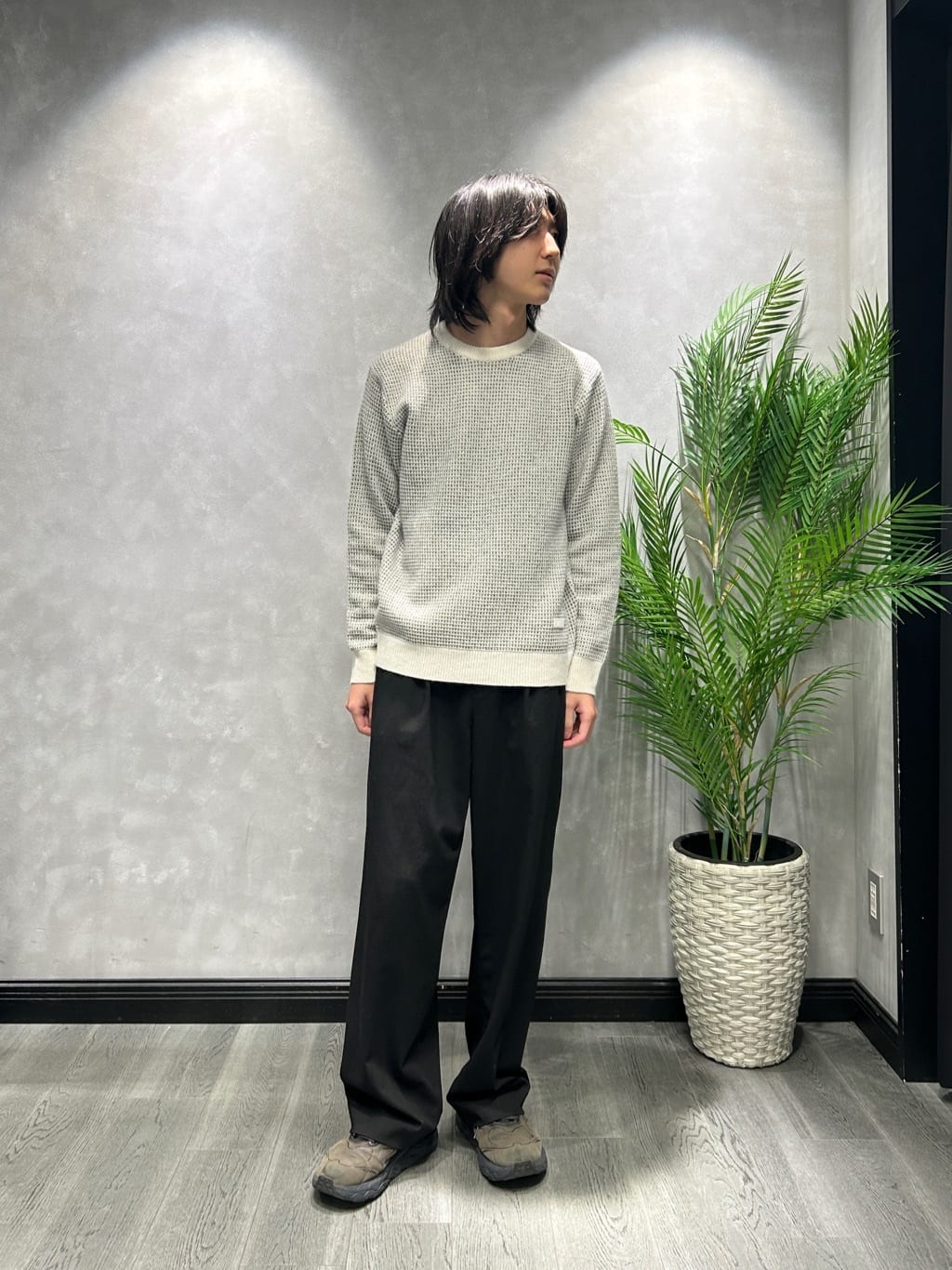 ruiさんの「TAKEO KIKUCHI｜【JUST ONE LAYER】ダウンファブリック ジップアップ フード ブルゾン」を使ったコーディネート