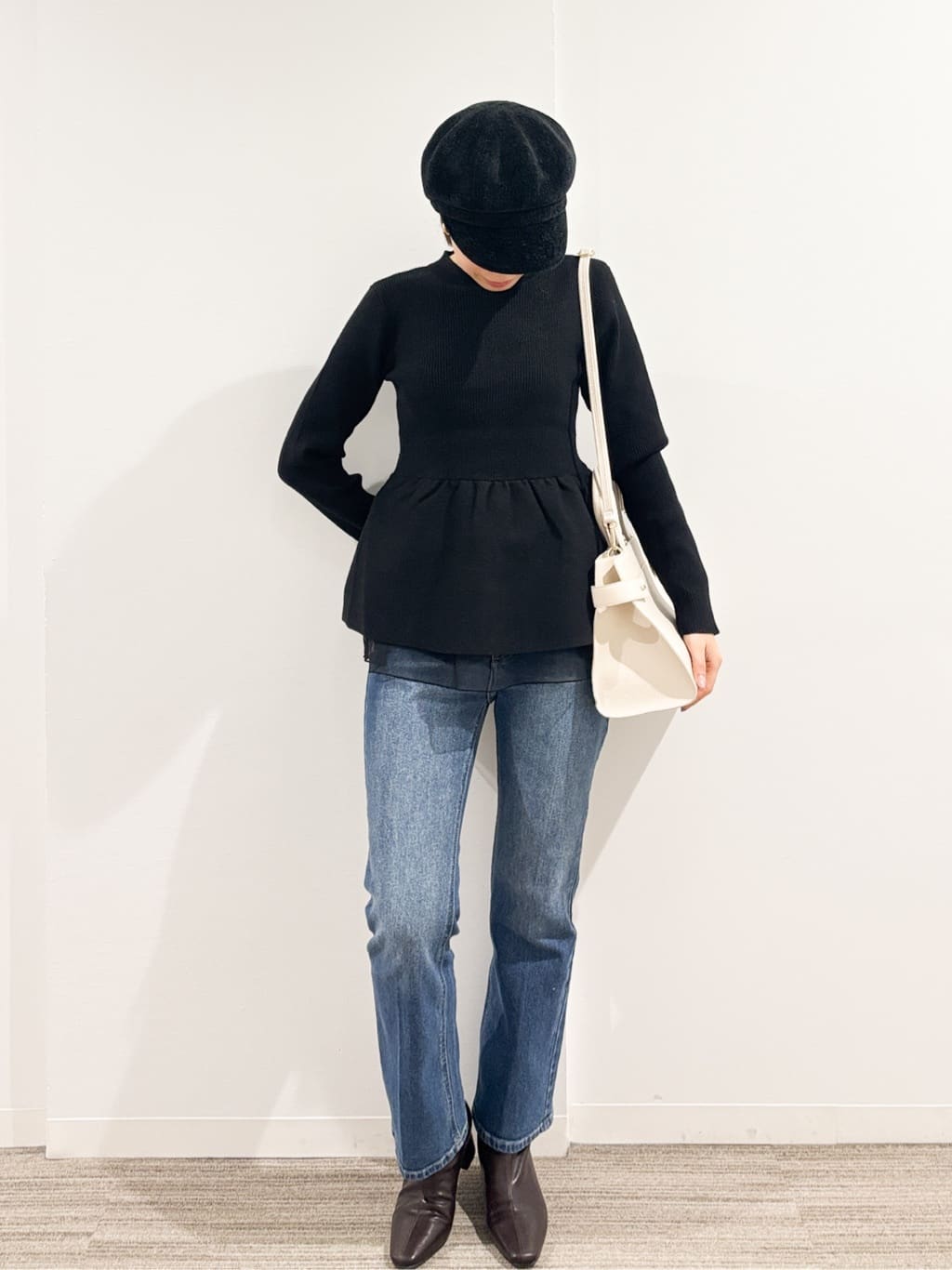 kumiさんの「OPAQUE.CLIP｜ストレッチセミフレアデニム【洗濯機洗い可】《SS～LL》」を使ったコーディネート