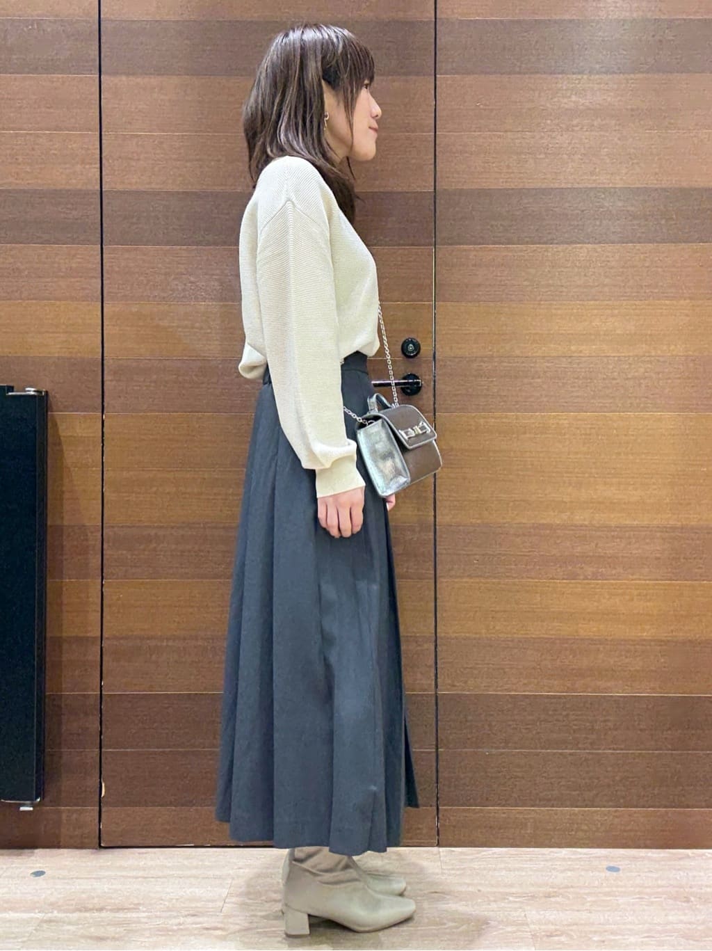maichiさんの「OPAQUE.CLIP｜ラメガーターボートネックニット【洗濯機OK】」を使ったコーディネート
