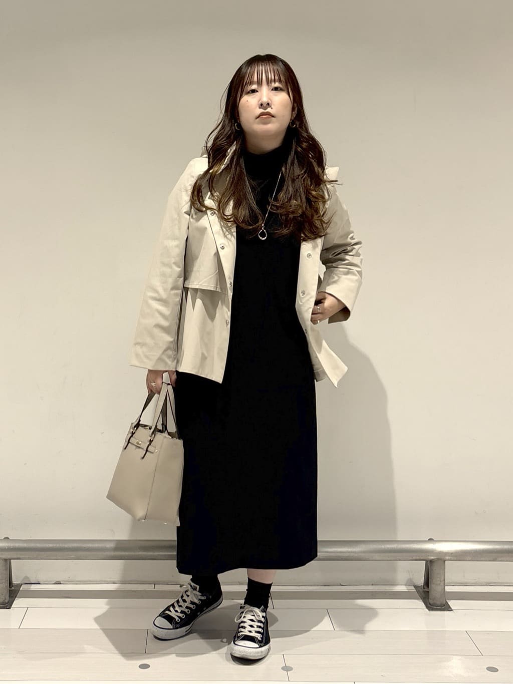 nakamuraさんの「Reflect｜【レイヤードスタイルのインナーに◎】タートル&times;ラグランスリーブプルオーバー」を使ったコーディネート