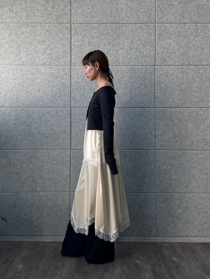 designer yukaさんの「CODE A｜lingerie mood lace skirt」を使ったコーディネート