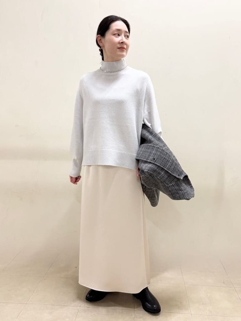 サオリさんの「UNTITLED｜【ミディ丈/軽やか】セミラグランリバー コート」を使ったコーディネート