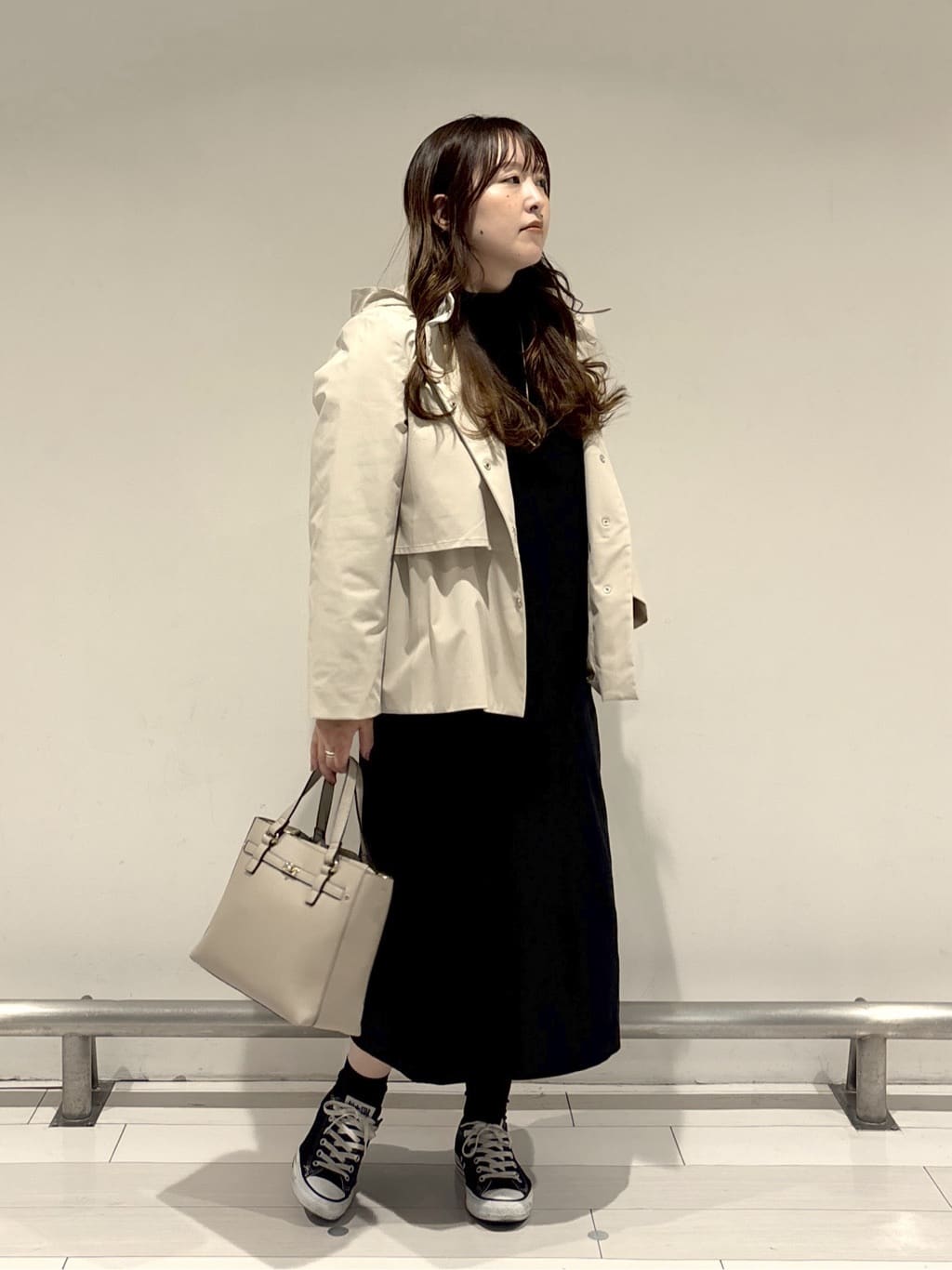 nakamuraさんの「Reflect｜【レイヤードスタイルのインナーに◎】タートル&times;ラグランスリーブプルオーバー」を使ったコーディネート