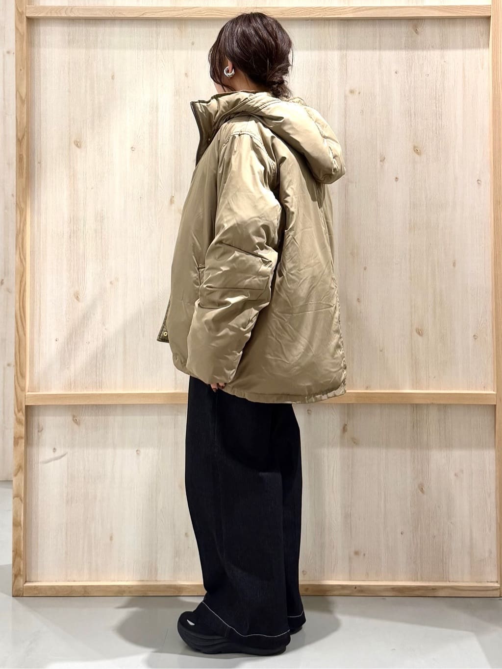 nanaさんの「THE SHOP TK｜【ぎゅっとされているような暖かさ】撥水中綿ブルゾン」を使ったコーディネート