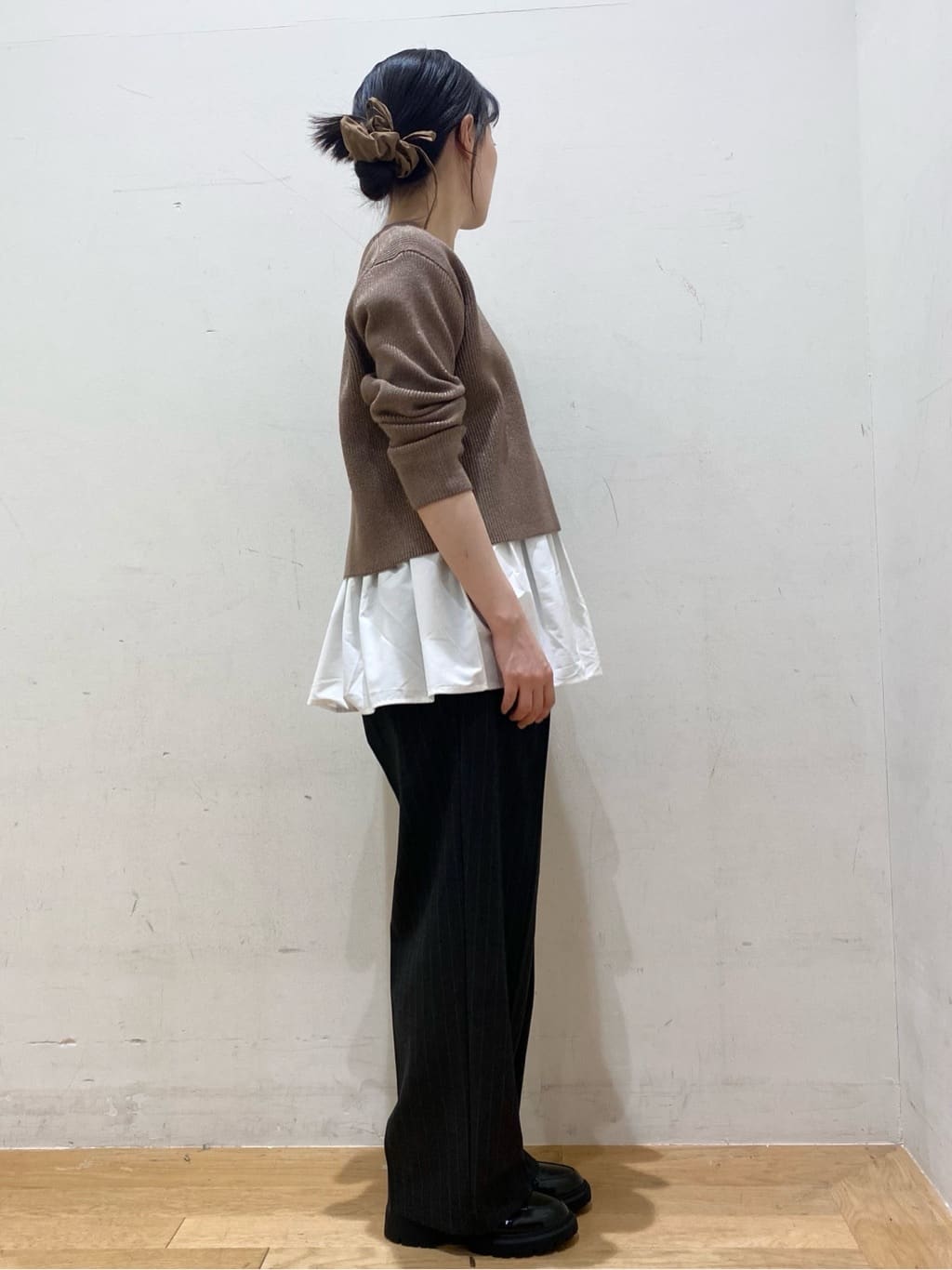 みなみさんの「OPAQUE.CLIP｜《ツインセット》ショートラメニット&times;フレアタンクトップ【洗濯機OK】」を使ったコーディネート