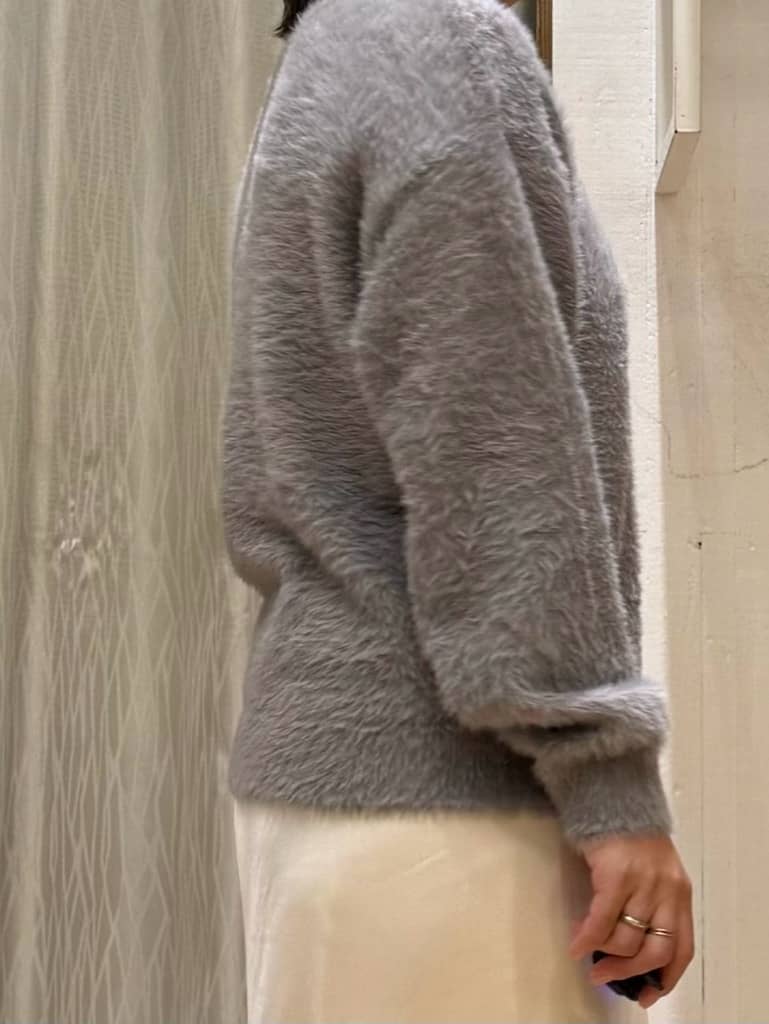 chさんの「THE SHOP TK｜【華やかで柔らか】ふわふわフェザーニット/洗える・前後2WAY」を使ったコーディネート