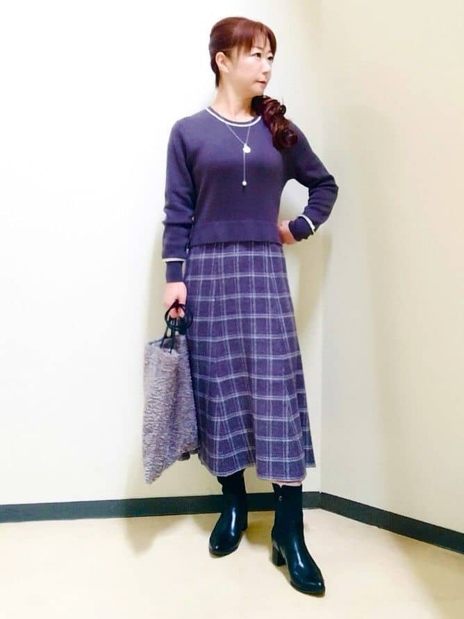 花さんの「Reflect｜【コートインでもすっきり◎】チェック柄ニットドッキングワンピース」を使ったコーディネート
