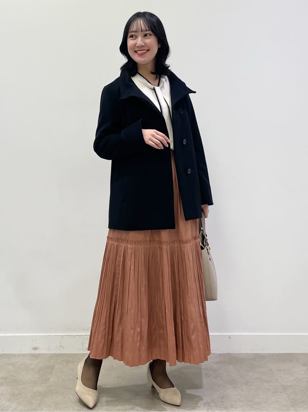 yukariさんの「Reflect｜【SS-4Lサイズ／衿が顔に当たらない◎】スタンドネックミドルコート」を使ったコーディネート