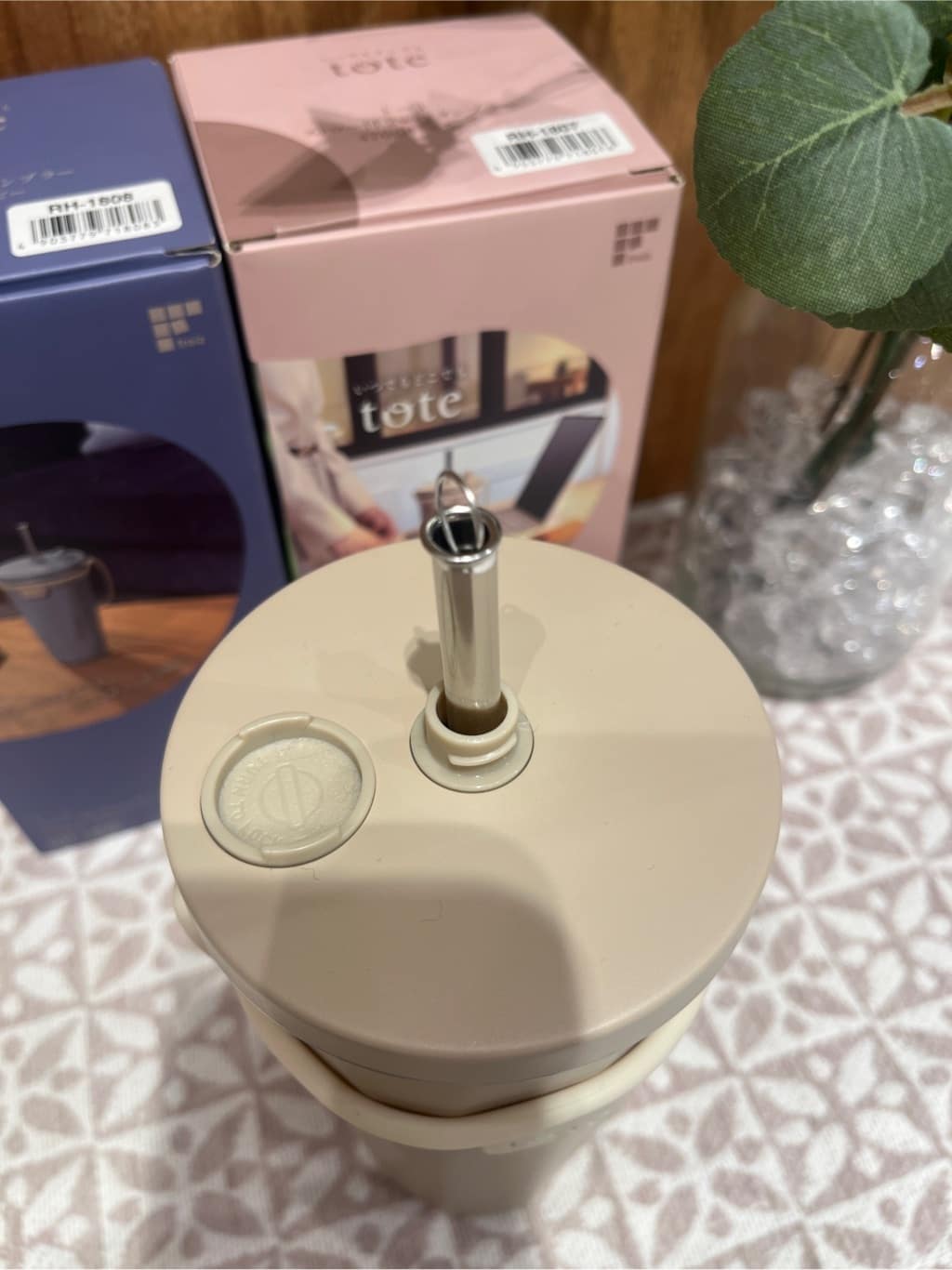 アリオ川口さんの「212 KITCHEN STORE｜ストロー付2wayタンブラー470ml モカ」を使ったコーディネート