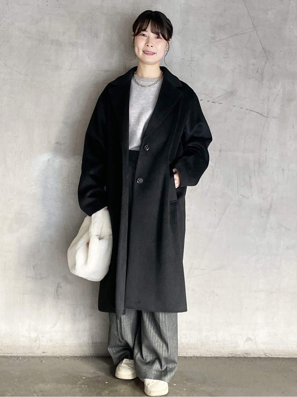 tomokoさんの「OPAQUE.CLIP｜カシミヤブレンドウールチェスターコート」を使ったコーディネート