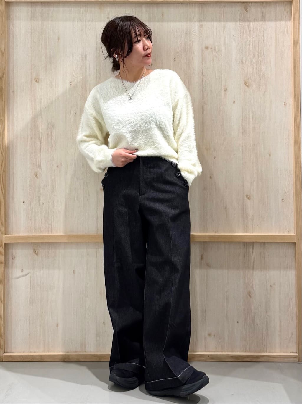 nanaさんの「THE SHOP TK｜【ぎゅっとされているような暖かさ】撥水中綿ブルゾン」を使ったコーディネート
