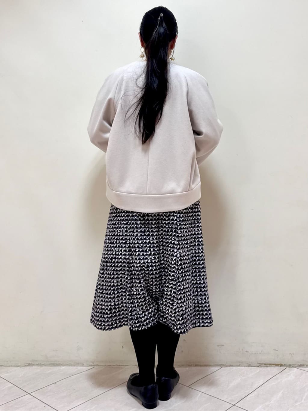rincoさんの「Reflect｜【選べる8色／スカートにもパンツにも◎】ウール混ボートネックニット」を使ったコーディネート
