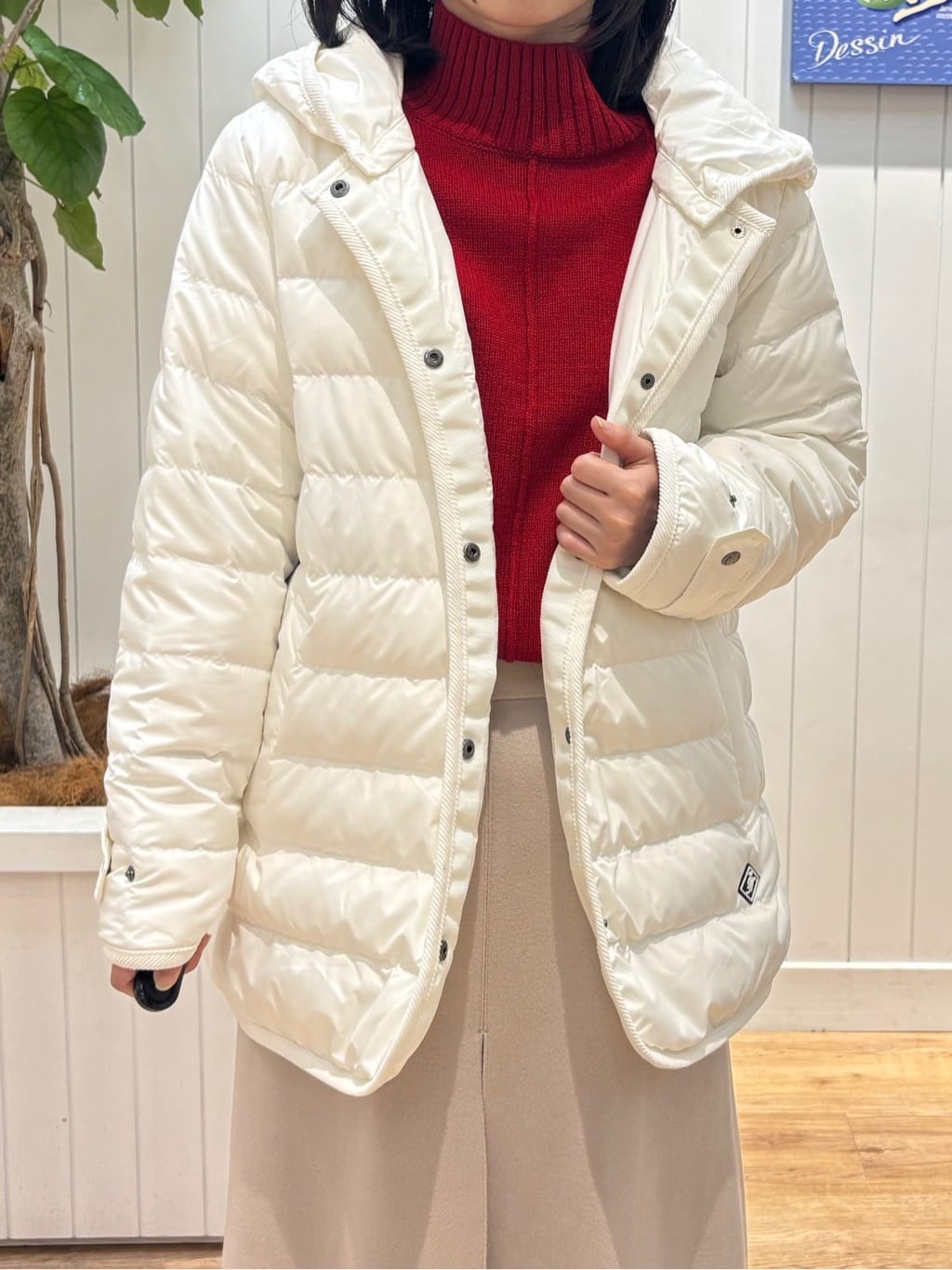 OKADAさんの「Dessin｜【撥水・2WAY】ミュラーダウンコートミドル丈」を使ったコーディネート