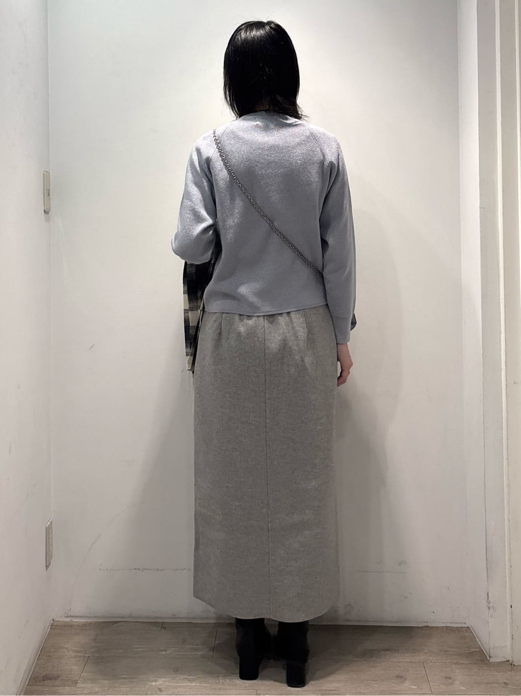 くっしーさんの「OPAQUE.CLIP｜ボタンデザインラメニット【洗濯機OK】」を使ったコーディネート