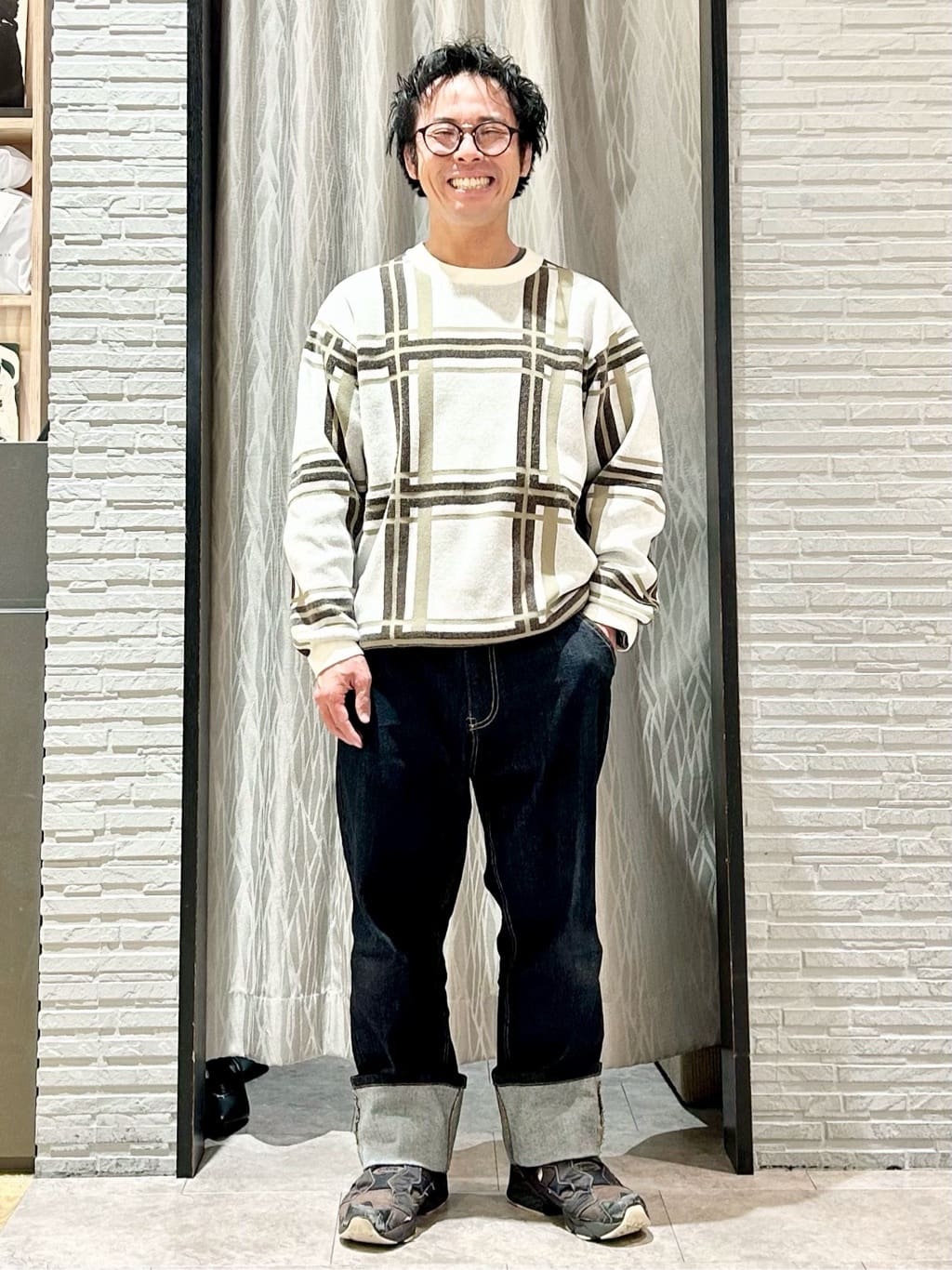 KENJI Iさんの「THE SHOP TK｜フードフェイクファーブルゾン」を使ったコーディネート