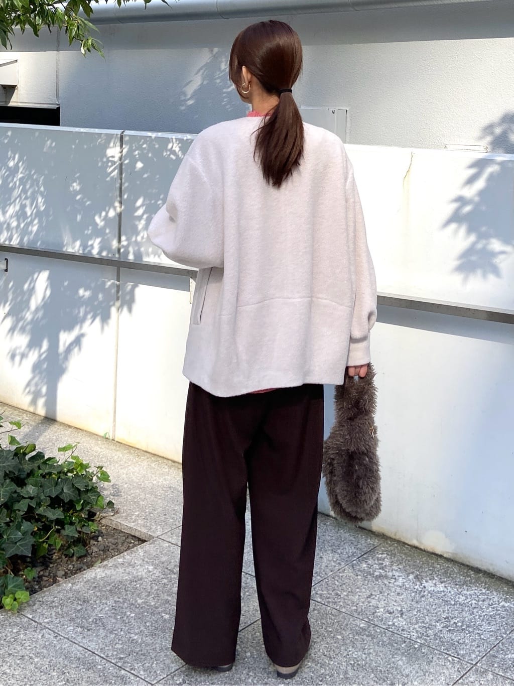 めぐさんの「OPAQUE.CLIP｜メランジ カーヴィーパンツ【洗濯機OK】」を使ったコーディネート