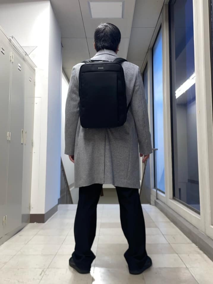 MAKOTO AIさんの「TAKEO KIKUCHI｜カシミヤブレンド ビーバー調ステンカラーコート」を使ったコーディネート