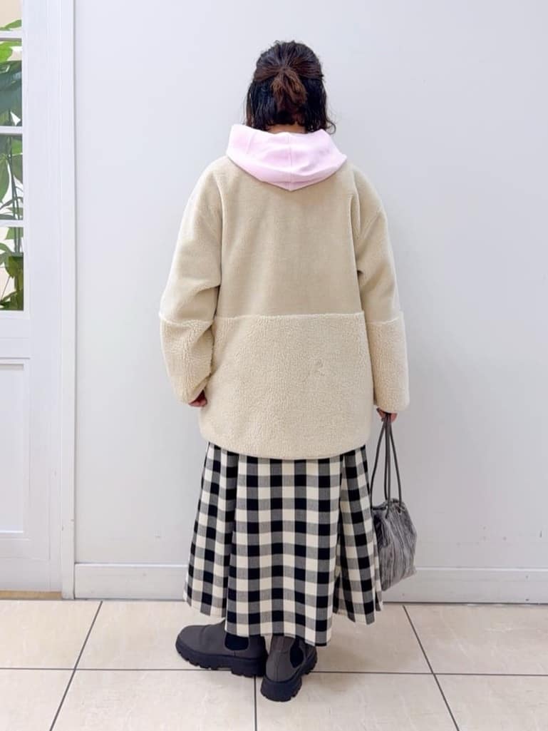 Osawaさんの「Dessin｜【2WAY】フェイクムートンコート」を使ったコーディネート