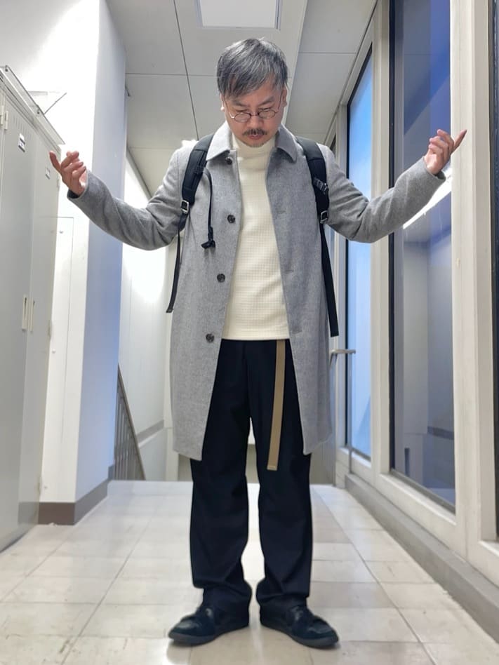 MAKOTO AIさんの「TAKEO KIKUCHI｜カシミヤブレンド ビーバー調ステンカラーコート」を使ったコーディネート