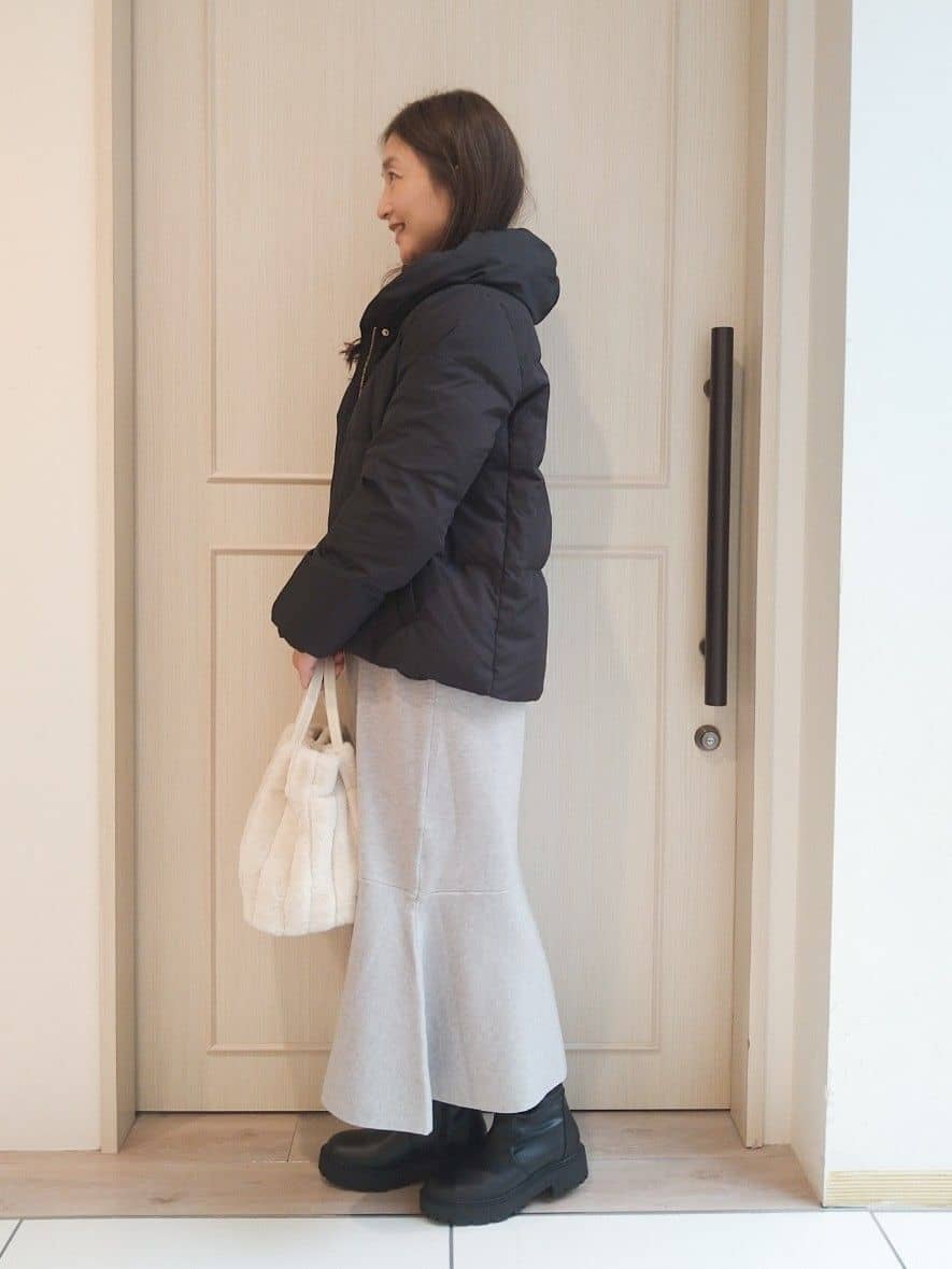 mi-saさんの「SHOO･LA･RUE｜【撥水/洗える】ショートフーディーダウン」を使ったコーディネート