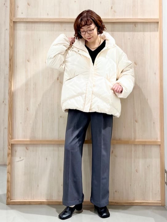 nakoさんの「THE SHOP TK｜ダウンジャケット」を使ったコーディネート