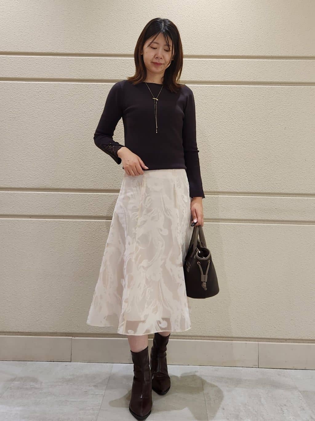 yukaさんの「COUP DE CHANCE｜【手洗い可】袖口レースコンパクトニット」を使ったコーディネート
