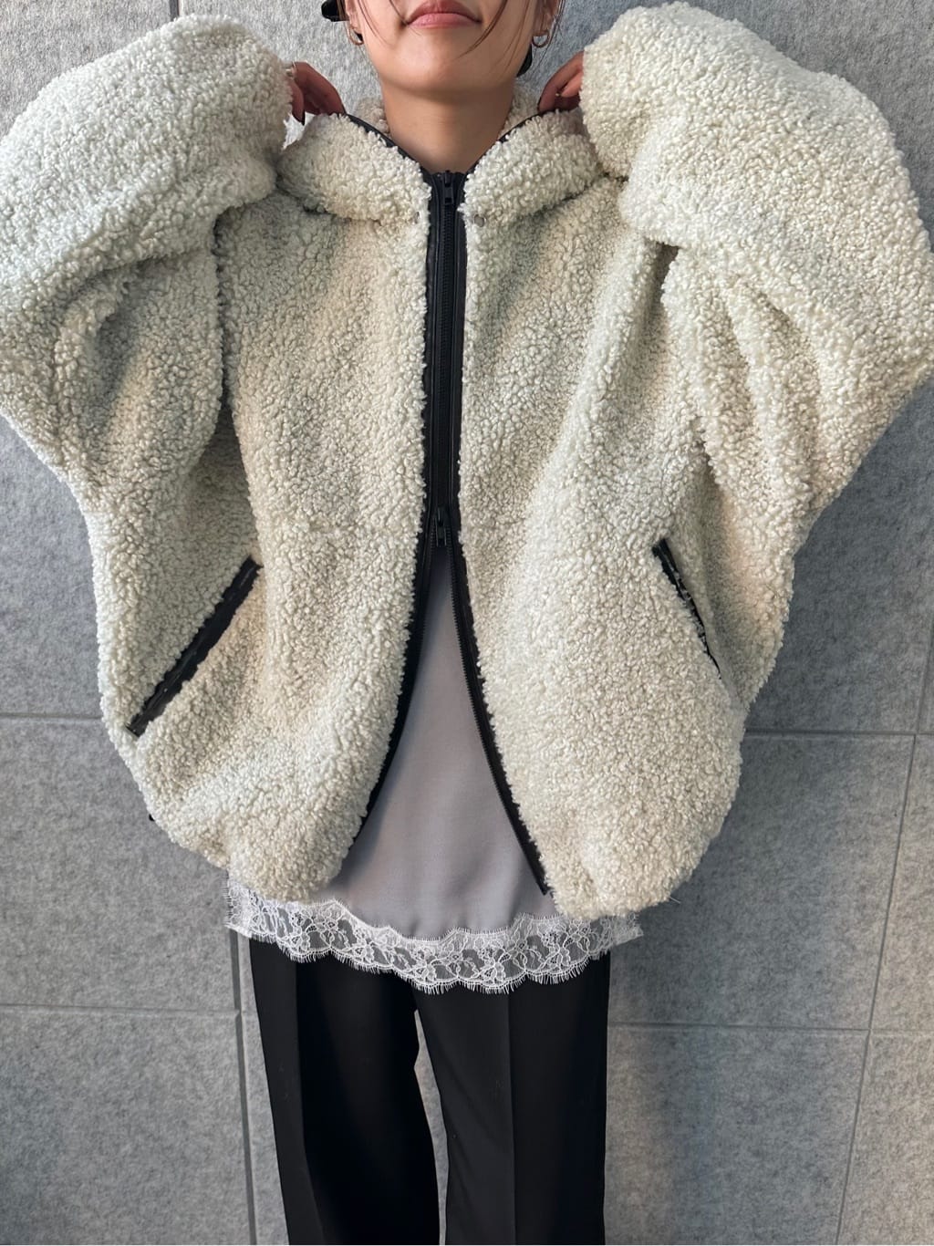 harunaさんの「CODE A｜boa hoodie blouson」を使ったコーディネート