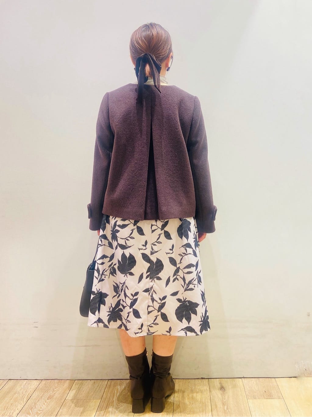 YUKOさんの「index｜ラメガーター編みボートネックニット【洗濯機OK】《8col／XS～LL》」を使ったコーディネート