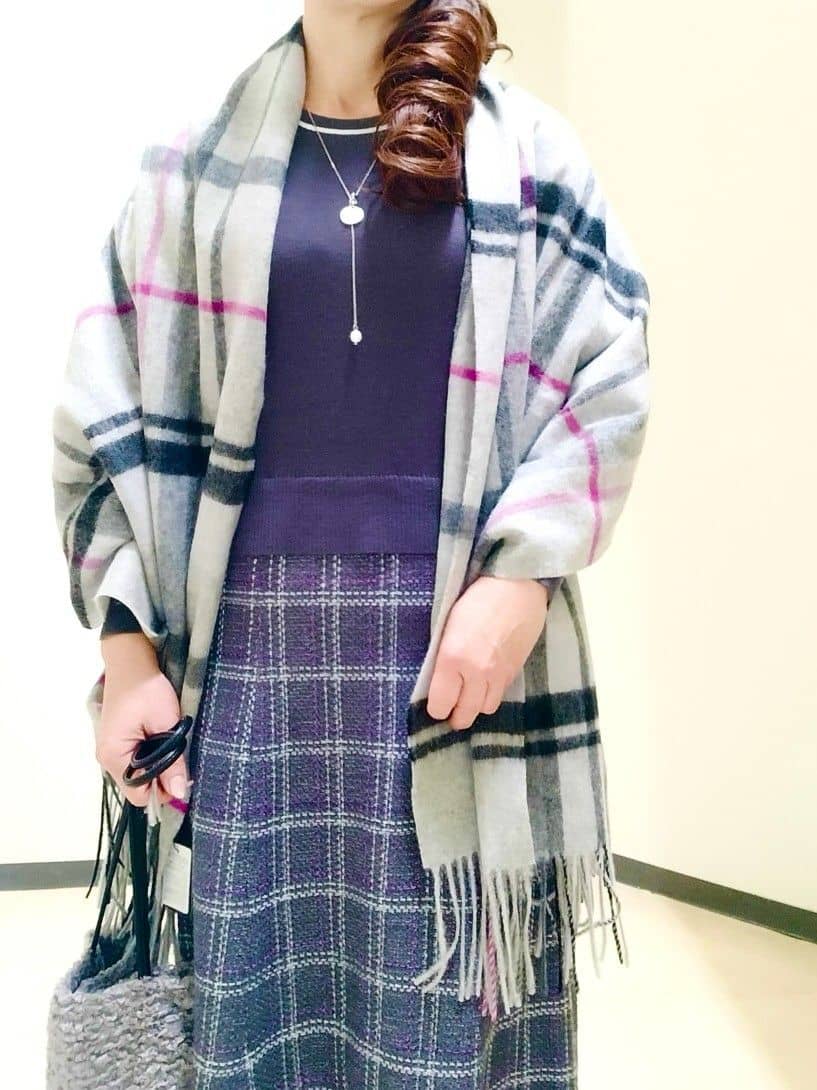 花さんの「Reflect｜【コートインでもすっきり◎】チェック柄ニットドッキングワンピース」を使ったコーディネート