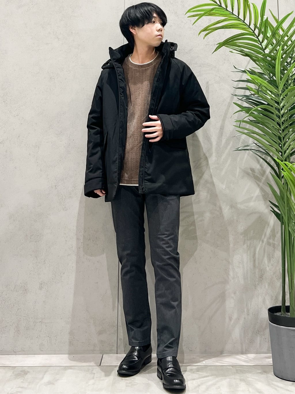 SHI-MAさんの「THE SHOP TK｜【軽くて、暖かい】SORONA／ソロナ 中綿ブルゾン 防風/軽量/洗濯機OK/フード脱着可」を使ったコーディネート