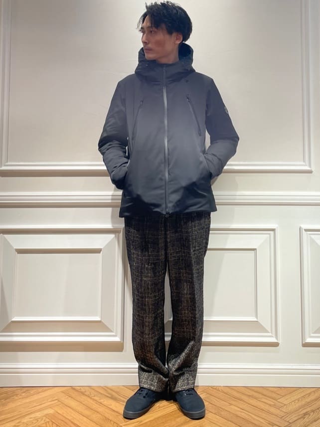 橋本さんの「DRESSTERIOR｜ミリタリーニットジャケット」を使ったコーディネート