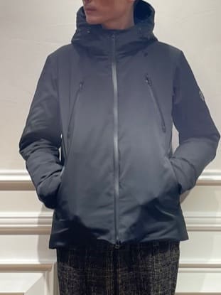 橋本さんの「DRESSTERIOR｜ミリタリーニットジャケット」を使ったコーディネート